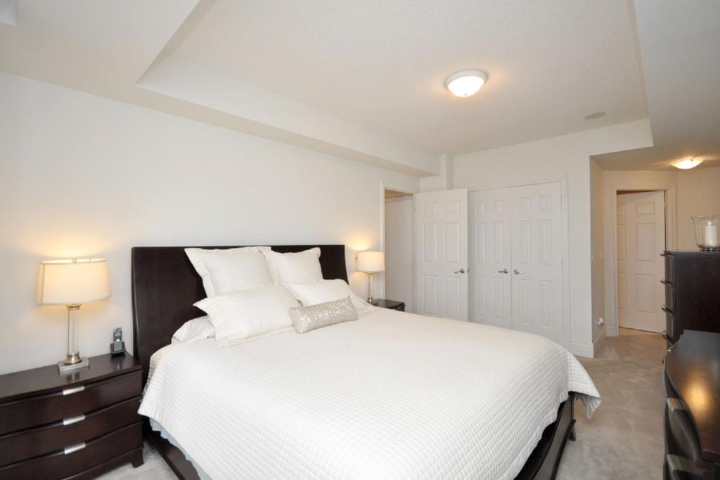 Napa Furnished Rental Apartments Square One Mississauga Kamer foto